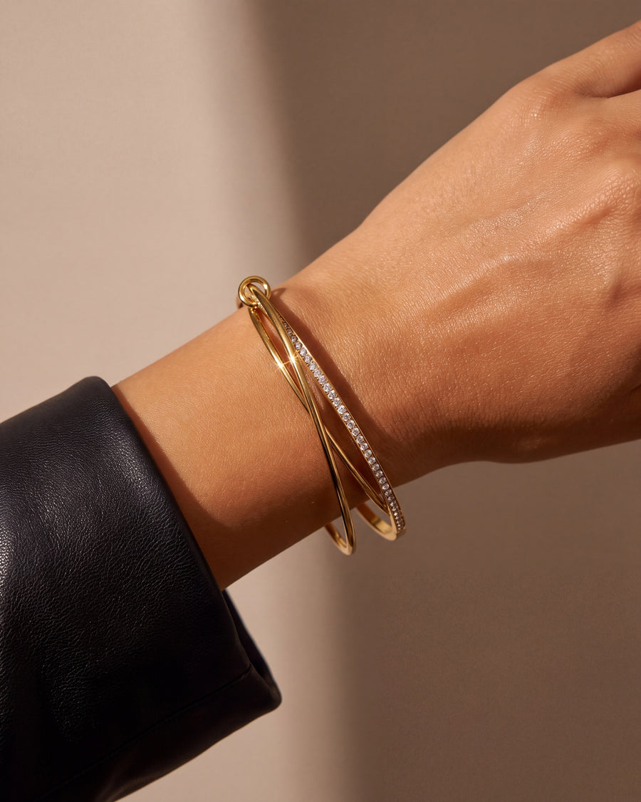 Interlock bangle worn on the wrist