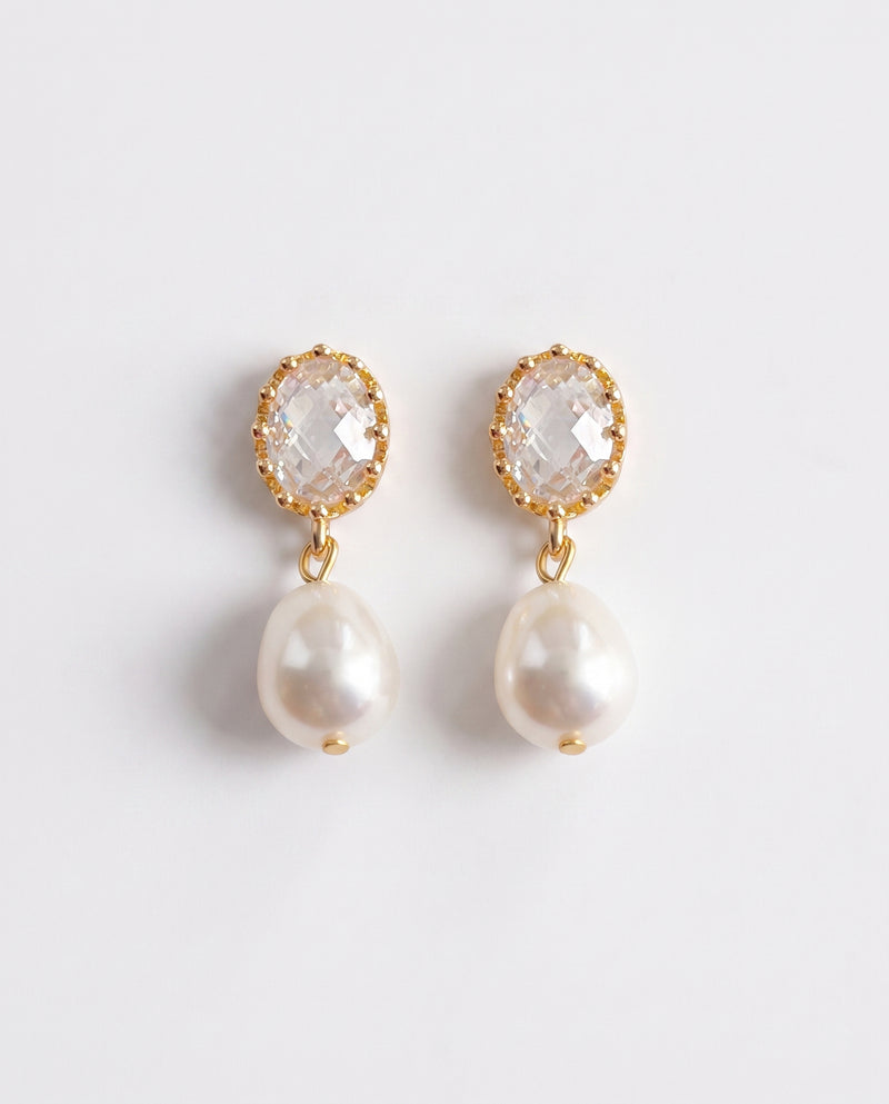 Oval Crystal Pearl Drops