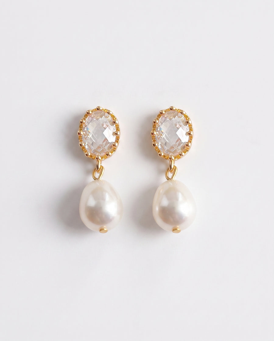 Oval Crystal Pearl Drops freshwater pearl earring on a clean white background